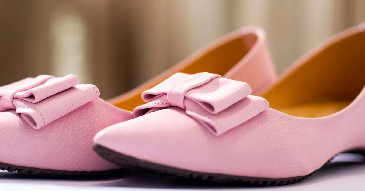 Dar Kalıp Ayaklı Kadınlar İçin Ayakkabı Önerileri
