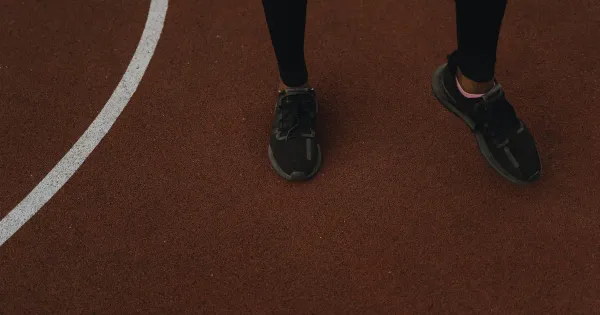 Halı Saha ve Futbol Ayakkabısı (Yetişkin) Seçimi