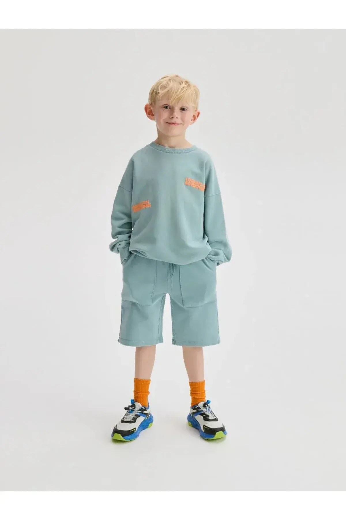 erkek cocuk kabartma yazili mavi sweatshirt ZEYDER2327