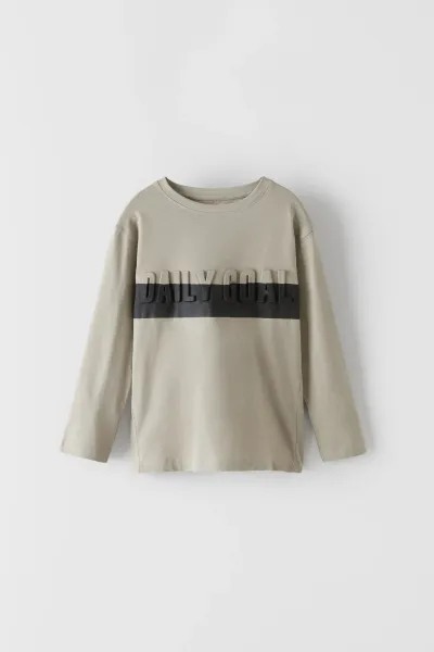 Erkek Çocuk Kabartma Baskılı T-Shirt