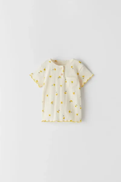 Kız Bebek Çiçekli T-Shirt