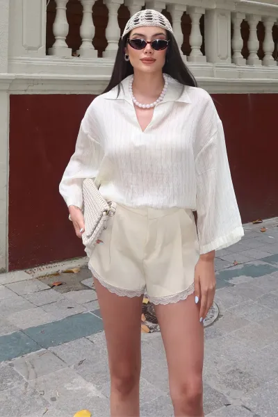 Çizgili Transparan Kumaş Polo Yaka Bluz — Bej