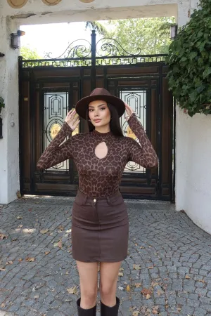 Transparan Leopar Desenli Damla Dekolteli Bluz Leopar