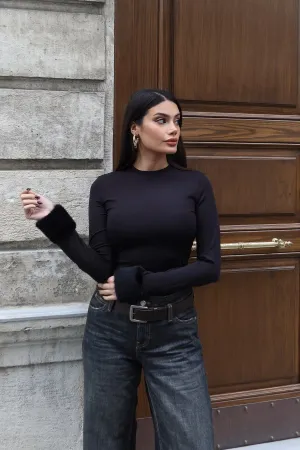 Dalgıç Kumaş Kol Kürk Detay Bluz Siyah 5