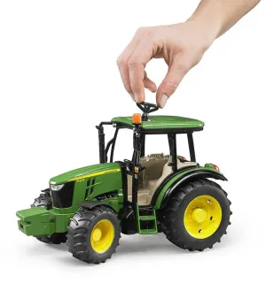 Bruder John Deere 5115M Traktör 02106