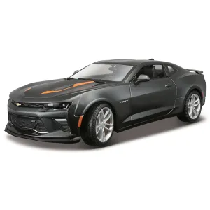 1/18 2017 Chevrolet Camaro Fifty