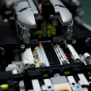 Lego Technic Peugeot 9x8 24H 42156