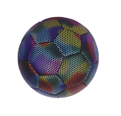 IŞIKLI KARANLIKTA PARLAR FUTBOL TOPU