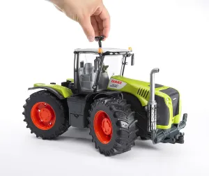 Bruder Class Xerıon 5000 Traktör 03015