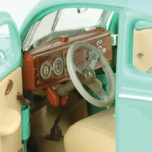1/18 1939 Ford Deluxe Coupe