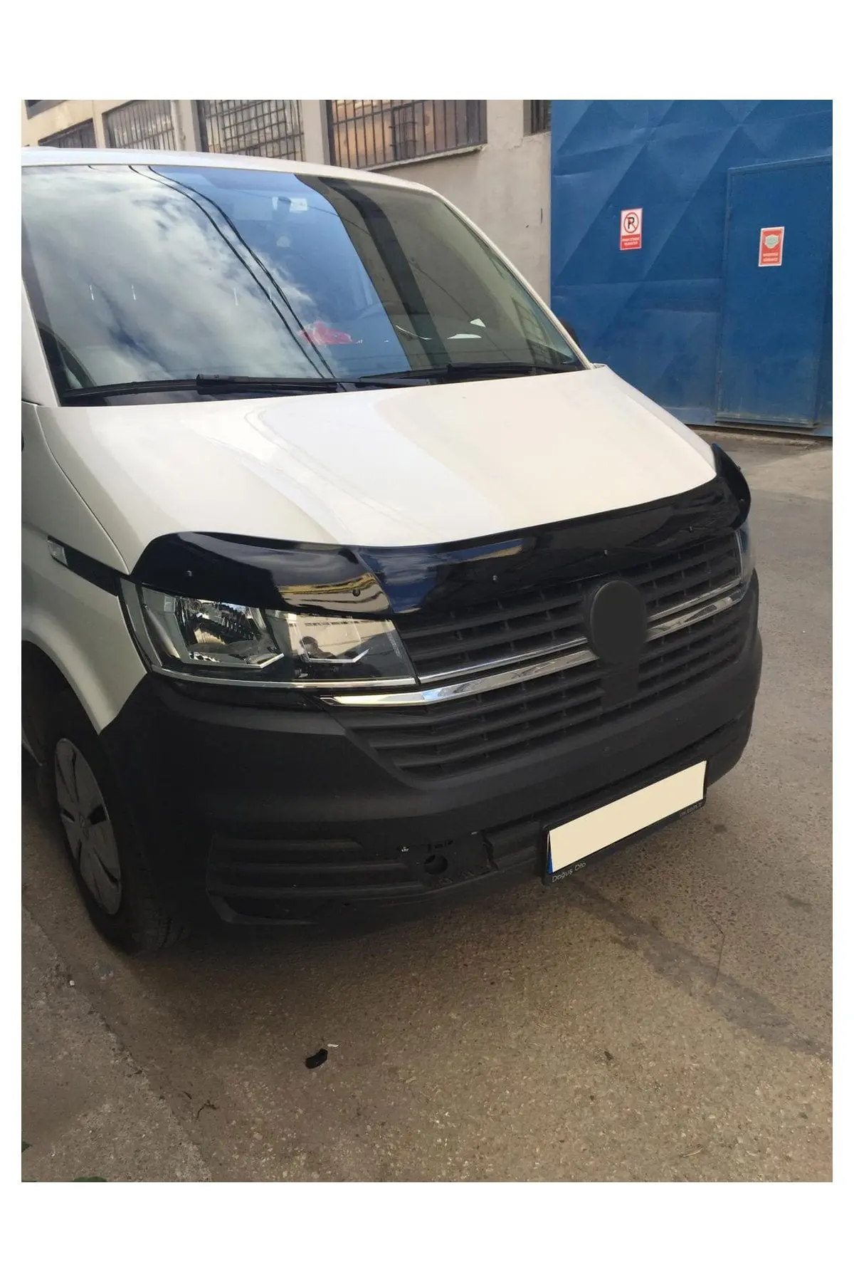 Volkswagen Transporter T6 2015 ve Sonrası Kaput Rüzgarlığı