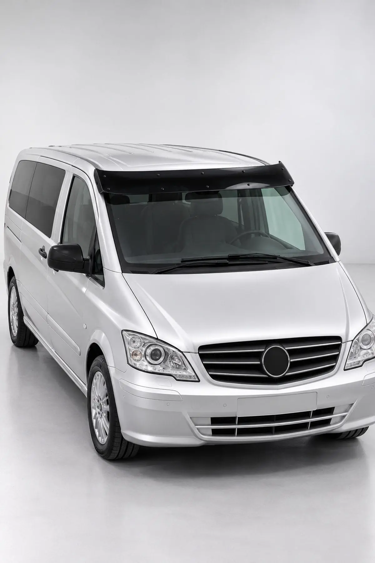 Mercedes-Benz Viano 2011-2014 Uyumlu Ön Cam Dış Güneşlik (Sunvisor) ABS Siyah (1)