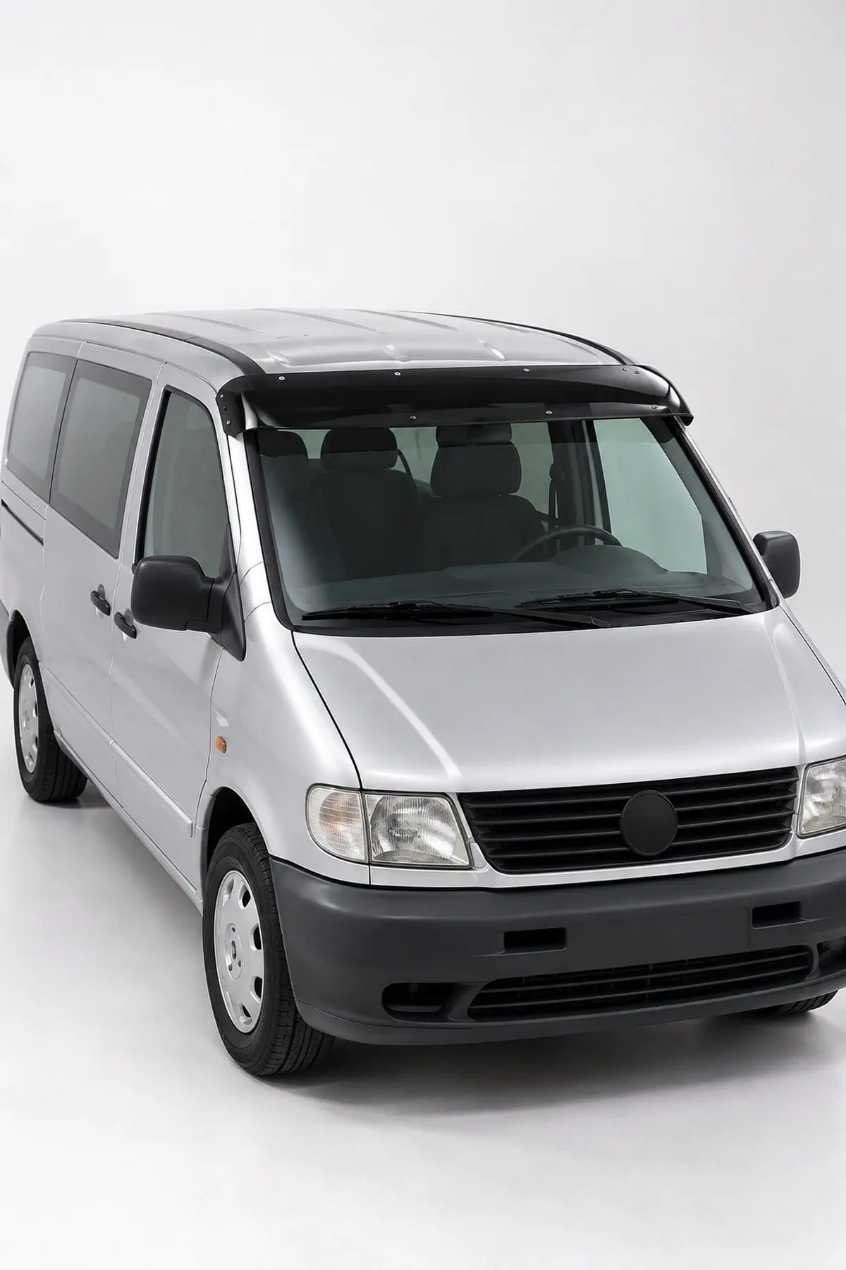 Mercedes-Benz Vito 1996-2006 Uyumlu Ön Cam Dış Güneşlik (Sunvisor) ABS Siyah (1)