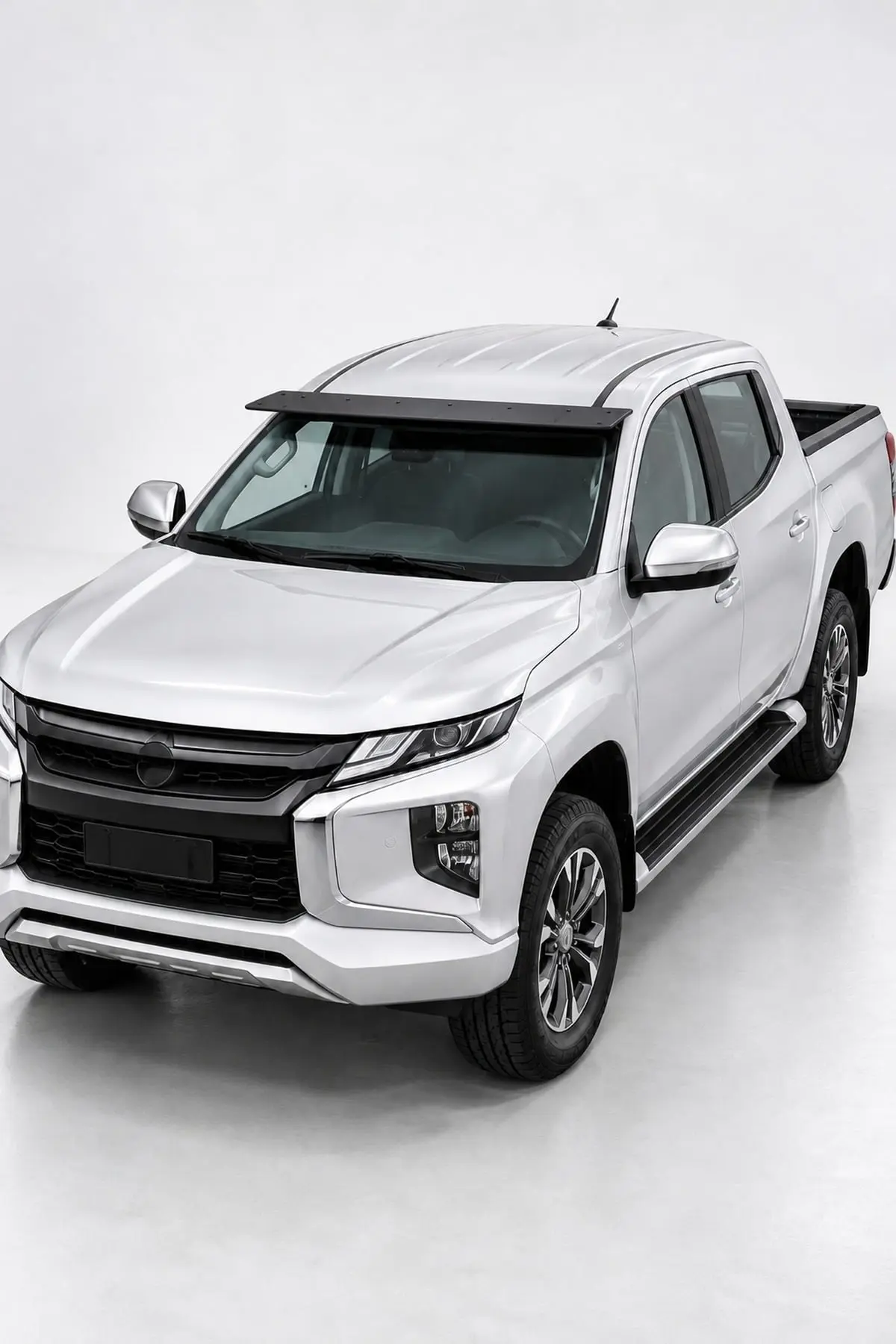 Mitsubishi L200 2019 ve Sonrası Uyumlu Ön Cam Dış Güneşlik (Sunvisor) ABS Siyah (1)