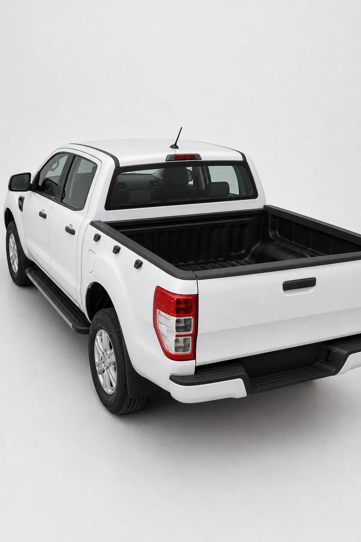 Ford Ranger 2019 ve Sonrası Uyumlu Kasa Kenar Koruması 3 Parça ABS Mat Siyah (1)