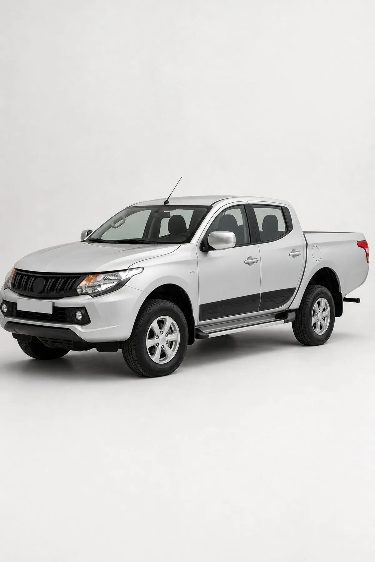 Mitsubishi L200 2015-2019 Uyumlu Kapı Dodik Seti 4 Parça ABS Mat Siyah (1)