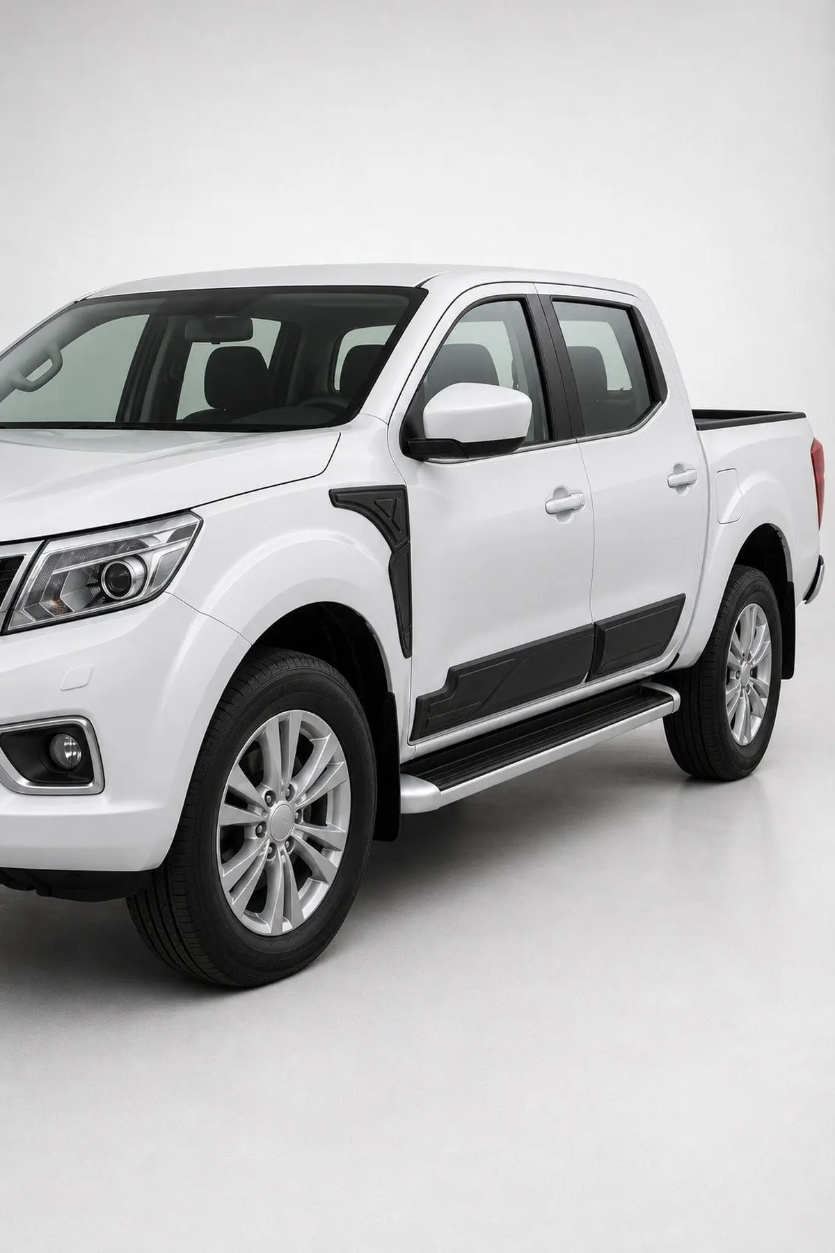 Nissan Navara 2016 ve Sonrası Uyumlu Yarasa Model Kapı Dodiği ABS Mat Siyah (1)