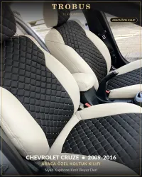 Siyah Kapitone Kırık Beyaz Deri