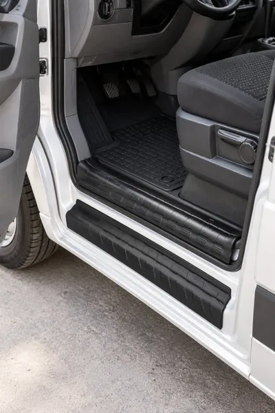 Volkswagen Crafter 2006-2012 Uyumlu Kapı Eşiği Koruma ABS 2 Parça Parlak Siyah