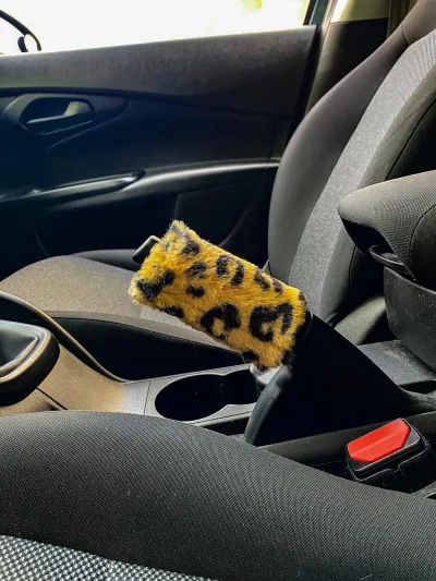 Oto El Freni Kılıfı Peluş Süs Leopar Desenli