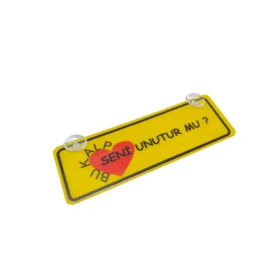 Vantuzlu Dekor Plaka Cam Süsü Bu Kalp Seni Unutur Mu? Yazılı 22x7,5 cm Sarı