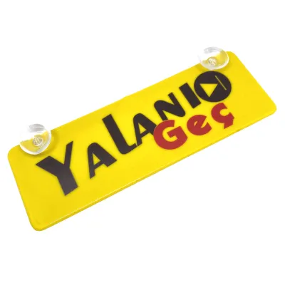 Vantuzlu Dekor Plaka Cam Süsü Yalanı Geç Yazılı 22x7,5 cm Sarı