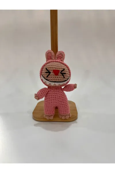 Amigurumi Tavşan Kostümlü Örgü Oyuncak 18 cm — Pembe