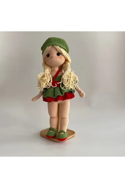 Amigurumi Örgü Bebek Kasketli Sarışın 36 cm — Yeşil