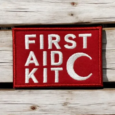 First Aid İlk Yardım Yazılı Moral Patch Peç