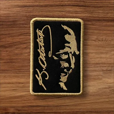 Tan Rengi Atatürk ve İmza Patch Arma