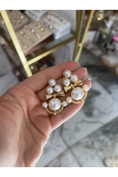 İnci Detaylı Küpe