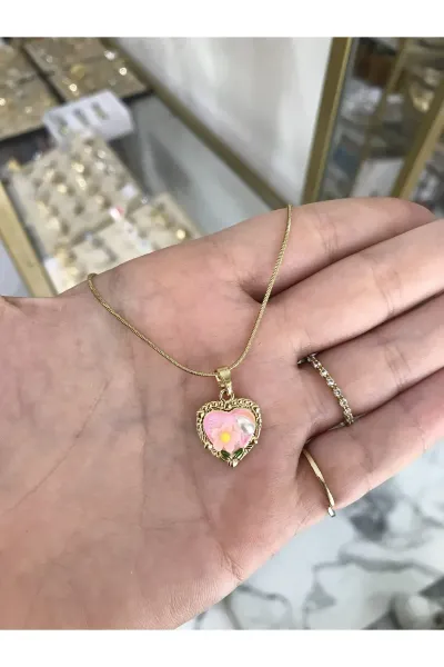 Pembe Kalp Detaylı Çelik Sanat Kolye