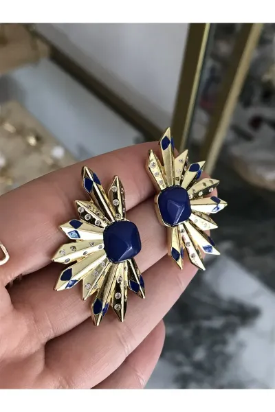 Güneş Model Siyah Taş Detaylı Küpe
