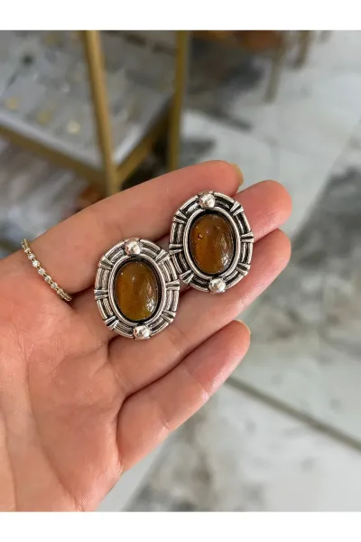 Vintage Model Metal Çerçeveli Küpe