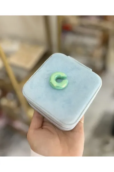 Bombe Detaylı Earcuff Model Küpe
