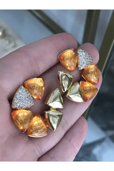 Yeni Seri Gold Ve Taş Detaylı Küpe
