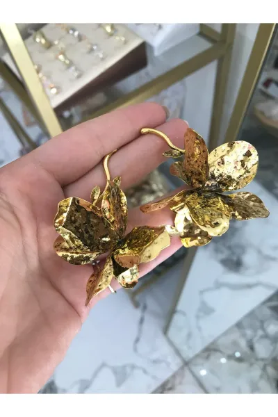 Marka Çiçek Vintage Model Küpe