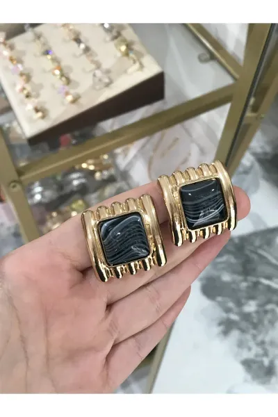 Mermer Desenli Şık Kare Küpe