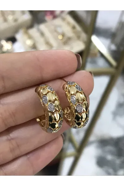 Şık Taş Detaylı Gold Ezme Halka Küpe