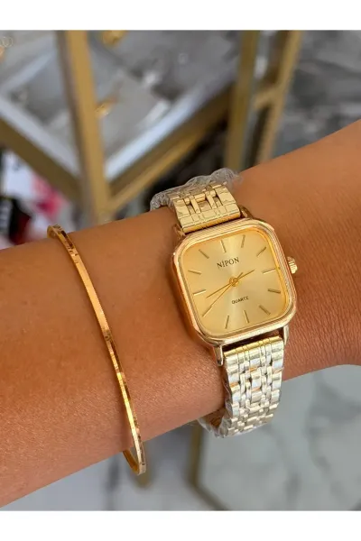 Gold Detaylı Kare Model Kadın Saat