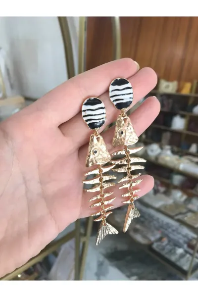 Marka Model Balık Kılçığı Küpe