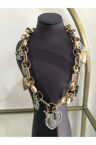 Kalpli ve Arılı Charm Model Tasarım Zincir Kolye