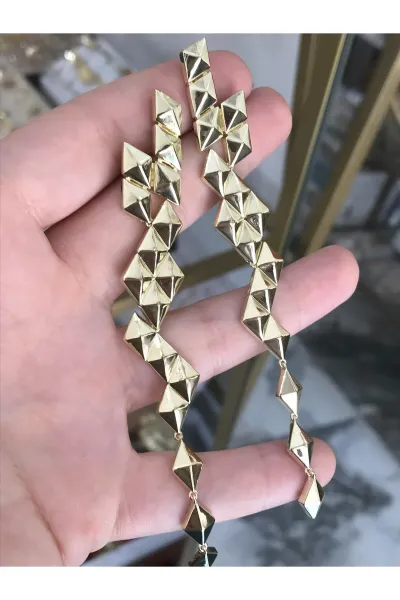 Gold Uzun Model Küpe