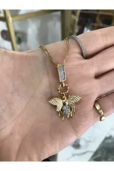 Taş İşlemeli Arı Model Gold Kolye