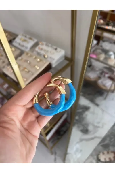 Gold Detaylı Halka Küpe