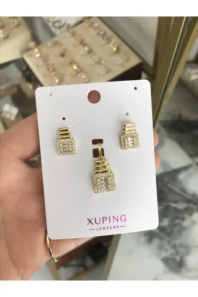 XUPING 3'lü Taş Detaylı Set Model Küpe (kararmaz)