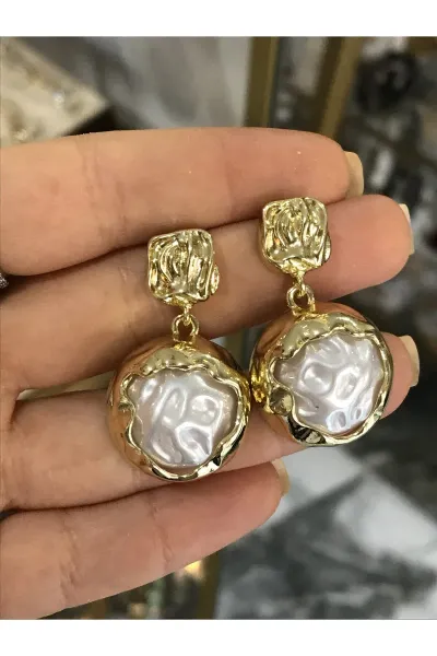 İnci Detaylı Gold Ezme Model Şık Küpe