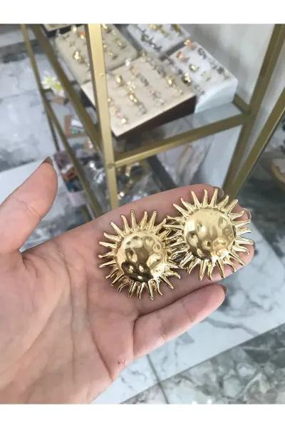 Güneş Model Küpe