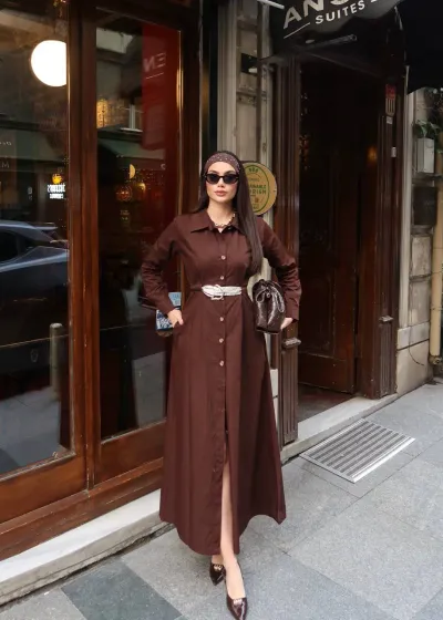 Poplin Kumaş Aksesuarlı Elbise Kahverengi