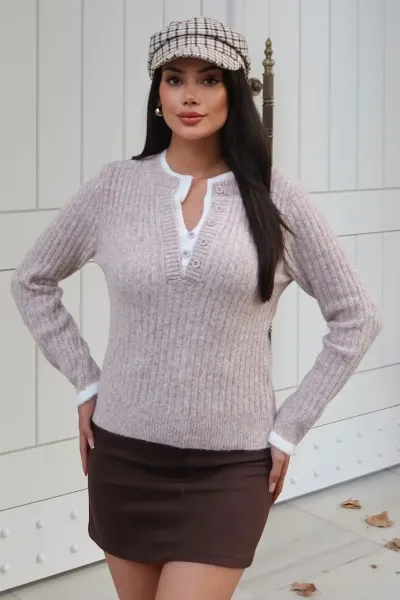 Fitilli Triko Düğmeli Kontrast Biyeli Kazak